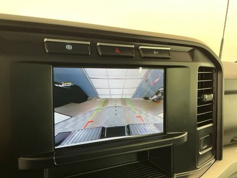 Used 2024 Ford F350 XLT image 21