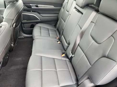 New 2025 Kia Telluride EX image 13