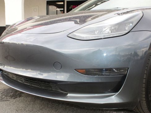 Used 2023 Tesla Model 3 Standard Range image 6