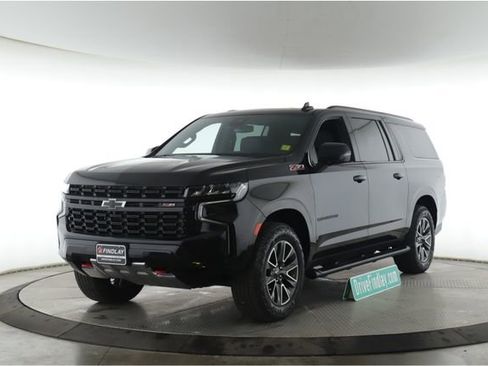 Used 2024 Chevrolet Suburban Z71 w/ Z71 Off-Road Package AWD/4WD image 10