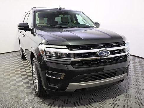 Used 2022 Ford Expedition Max Limited AWD/4WD image 9