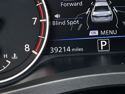 Used 2025 Nissan Altima 2.5 SV FWD image 32