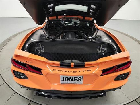 Used 2024 Chevrolet Corvette Stingray w/ Z51 Performance Package image 31