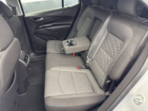 Used 2020 Chevrolet Equinox LT AWD/4WD image 32