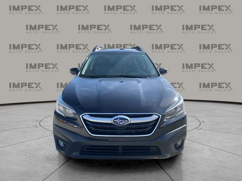 Used 2022 Subaru Outback Premium image 8