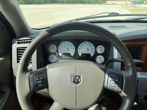 Used 2006 Dodge Ram 2500 Truck Laramie AWD/4WD image 65