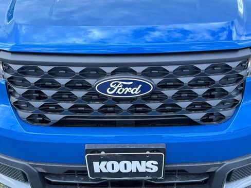 New 2026 Ford Maverick XLT w/ XLT Luxury Package AWD/4WD image 12