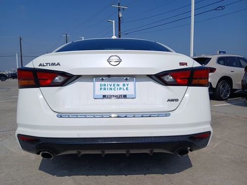 Used 2023 Nissan Altima 2.5 SR image 8