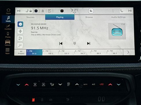 New 2026 Jeep Cherokee Limited image 25