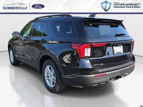 New 2026 Ford Explorer Active RWD image 7