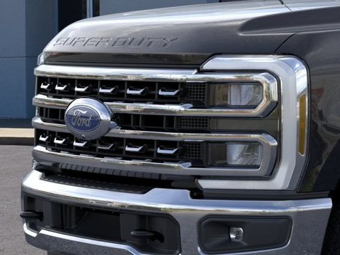 New 2026 Ford F250 Lariat w/ Chrome Package AWD/4WD image 17