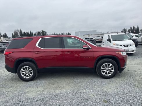 Used 2019 Chevrolet Traverse LT image 9