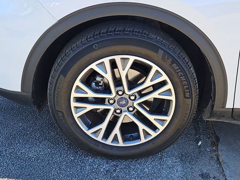 Used 2022 Ford Escape SEL image 14