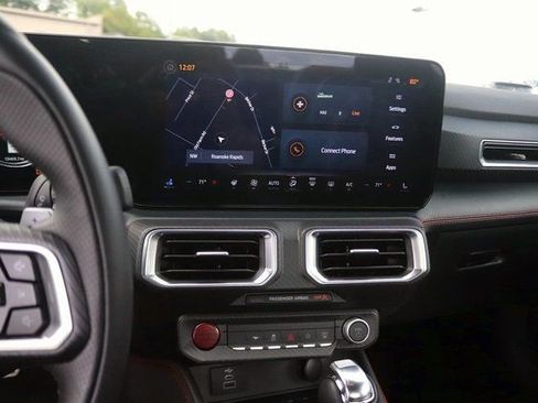 Used 2024 Ford Mustang GT Premium image 19