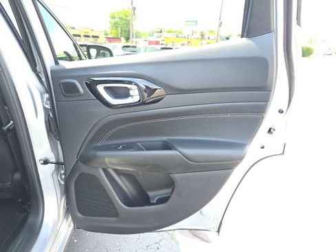 Used 2024 Jeep Compass Limited w/ Driver Assist Group I AWD/4WD image 45