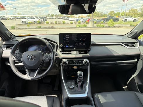 Used 2023 Toyota RAV4 XSE w/ Weather Package AWD/4WD image 12