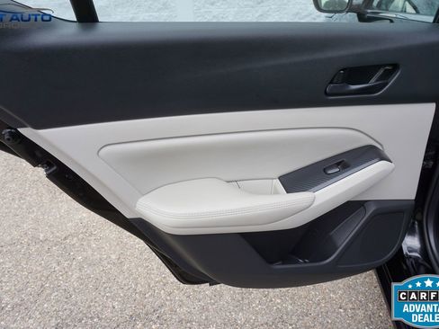 Used 2025 Nissan Altima 2.5 SV FWD image 18