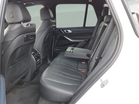 Used 2019 BMW X5 xDrive40i w/ Convenience Package image 11