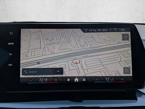 New 2026 BMW X2 xDrive28i AWD/4WD image 12