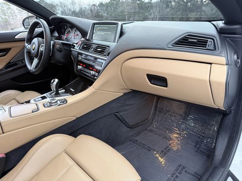 Used 2013 BMW M6 Base image 23