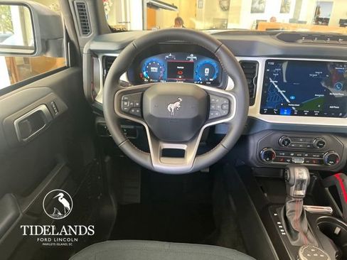 New 2025 Ford Bronco Heritage Edition image 16