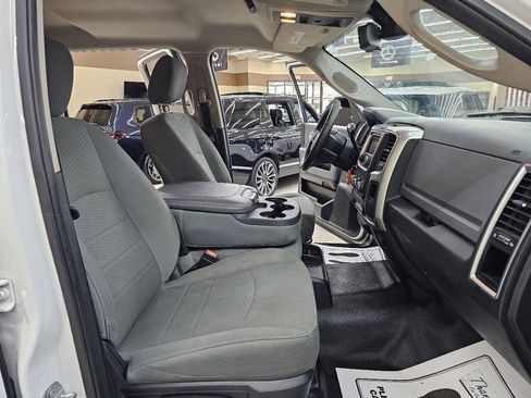 Used 2016 RAM 2500 SLT AWD/4WD image 20