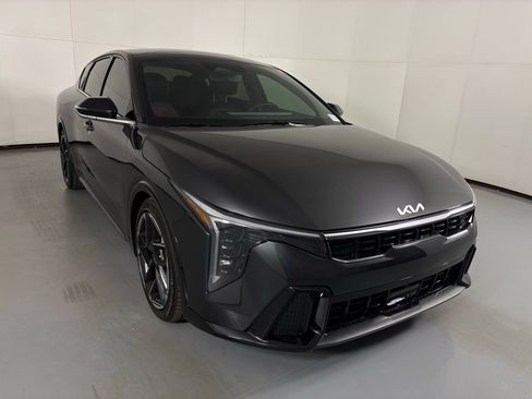 New 2025 Kia K4 GT-Line w/ GT-Line Premium Package image 2
