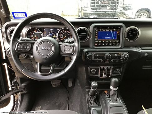 Used 2021 Jeep Wrangler Unlimited Sport AWD/4WD image 12