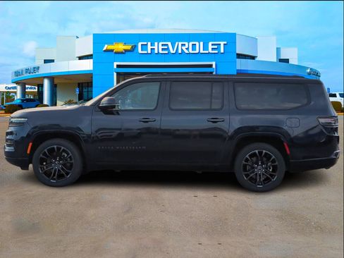 Used 2024 Jeep Grand Wagoneer L Series II w/ Quick Order Packagew 28T image 2