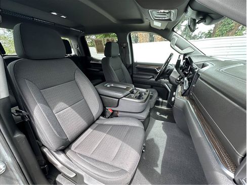 Used 2023 Chevrolet Silverado 1500 LT AWD/4WD image 16