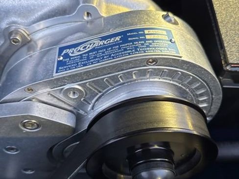 Used 2014 Dodge Challenger R/T Plus image 8