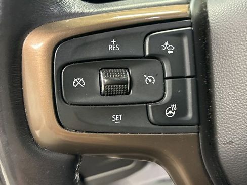 Used 2022 Chevrolet Tahoe High Country image 17