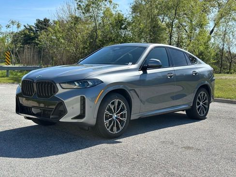 New 2026 BMW X6 xDrive40i w/ Climate Comfort Package AWD/4WD image 3