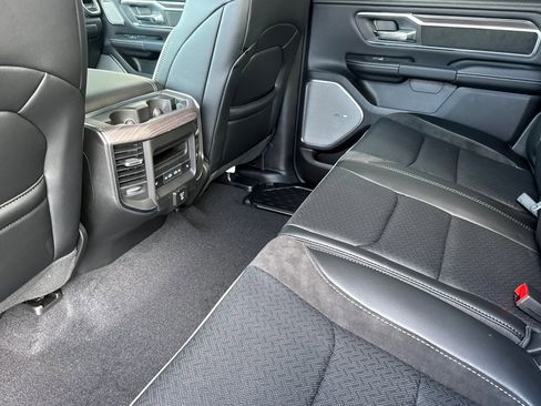 New 2026 RAM 1500 Laramie AWD/4WD image 11