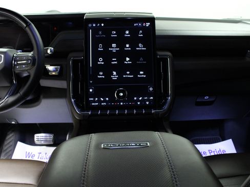 Used 2026 GMC Yukon XL Denali Ultimate AWD/4WD image 20