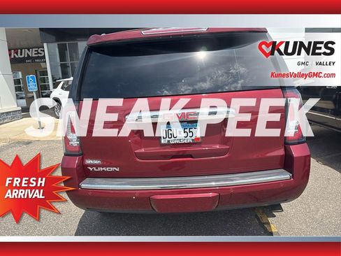 Used 2018 GMC Yukon Denali w/ Open Road Package AWD/4WD image 5