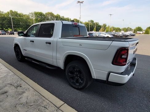 Used 2025 RAM 1500 Big Horn AWD/4WD image 12