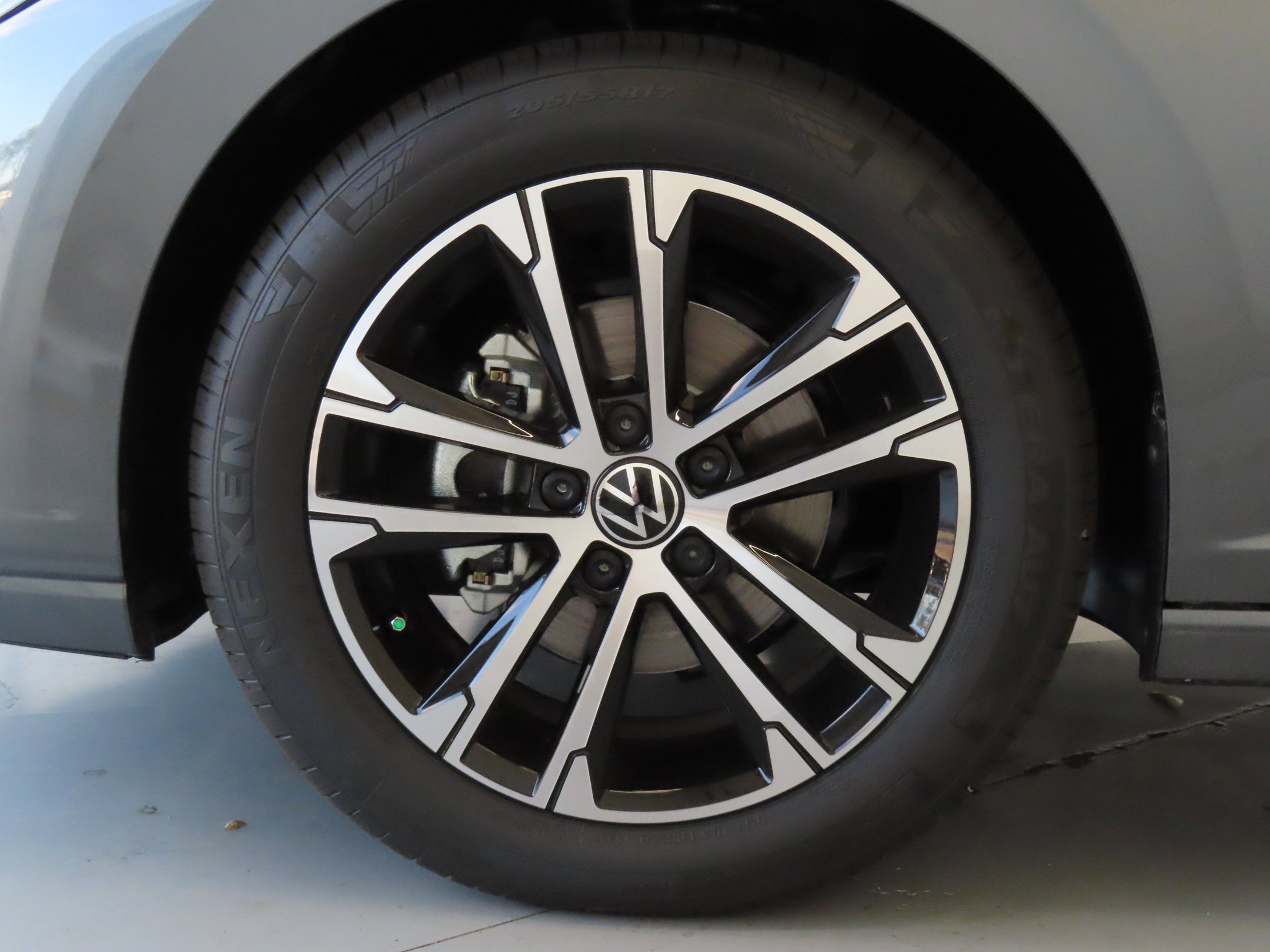 Used 2026 Volkswagen Jetta Sport FWD image 26