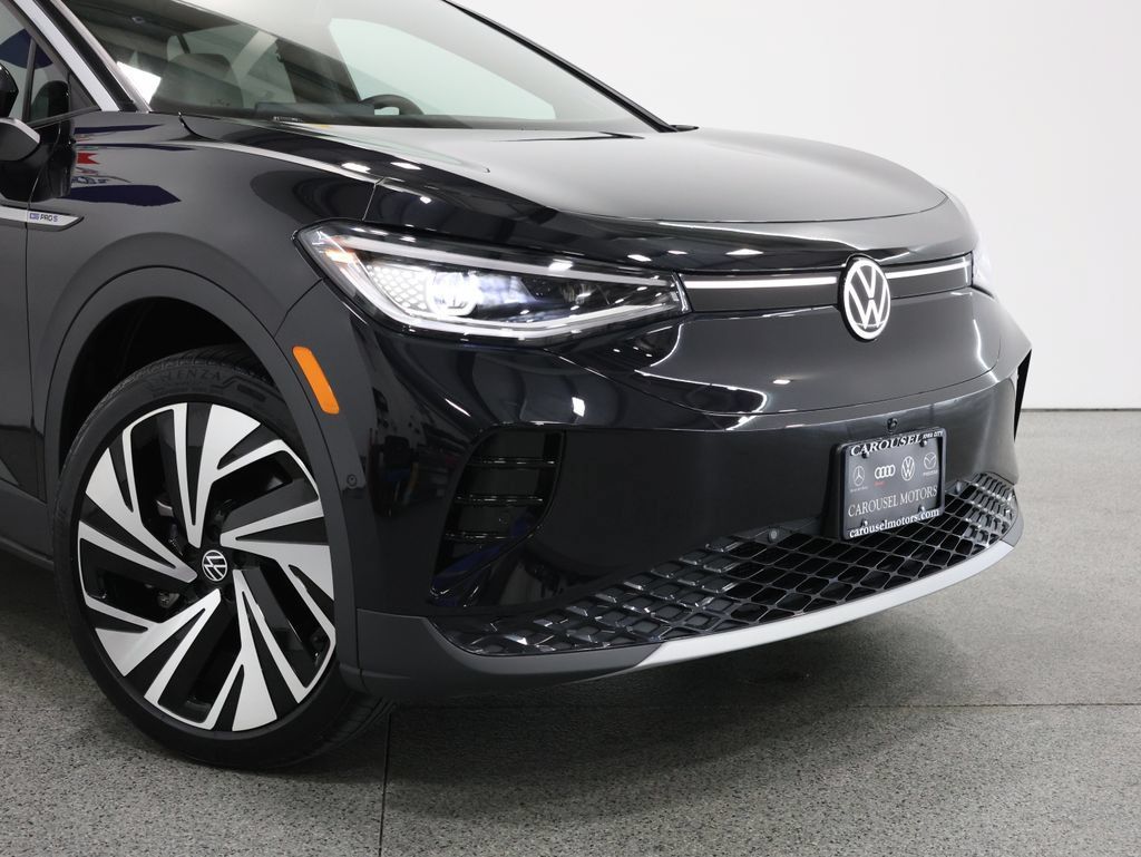 Used 2025 Volkswagen ID.4 Pro S Plus AWD/4WD image 3