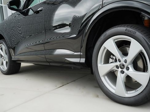 New 2025 Audi Q5 2.0T Premium Plus image 29