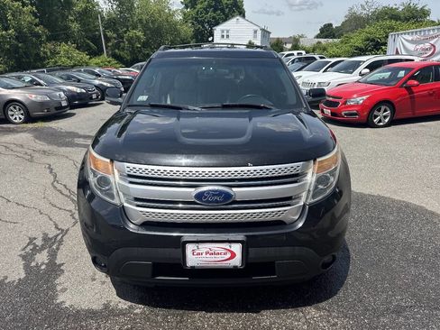 Used 2012 Ford Explorer XLT AWD/4WD image 3