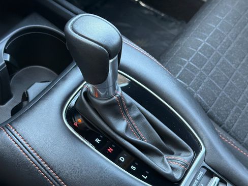 Certified 2024 Honda HR-V Sport image 18