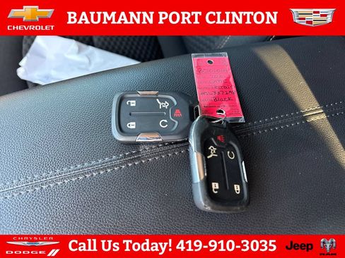 Used 2021 GMC Terrain SLE w/ Driver Convenience Package FWD image 30