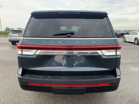 Used 2022 Lincoln Navigator L Reserve AWD/4WD image 6