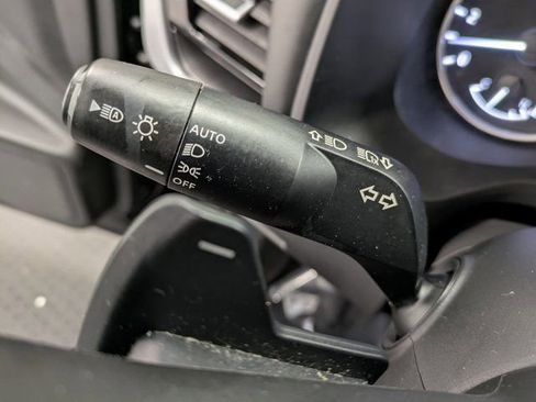 Used 2021 Nissan Rogue SV image 20