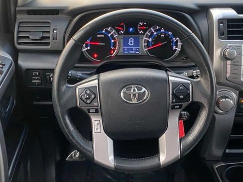 Used 2018 Toyota 4Runner SR5 Premium AWD/4WD image 13