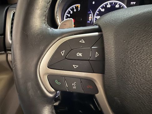 Used 2017 Jeep Grand Cherokee Limited w/ Trailer Tow Group IV image 24