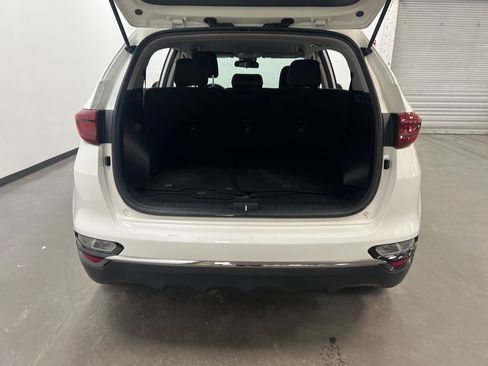 Used 2020 Kia Sportage LX AWD/4WD image 24