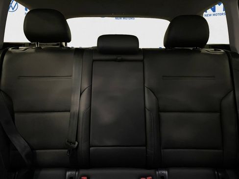 Used 2019 Volkswagen Golf Alltrack SE AWD/4WD image 13