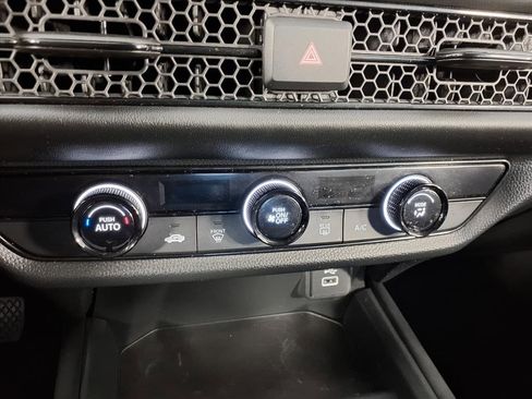 Used 2025 Honda HR-V LX image 20